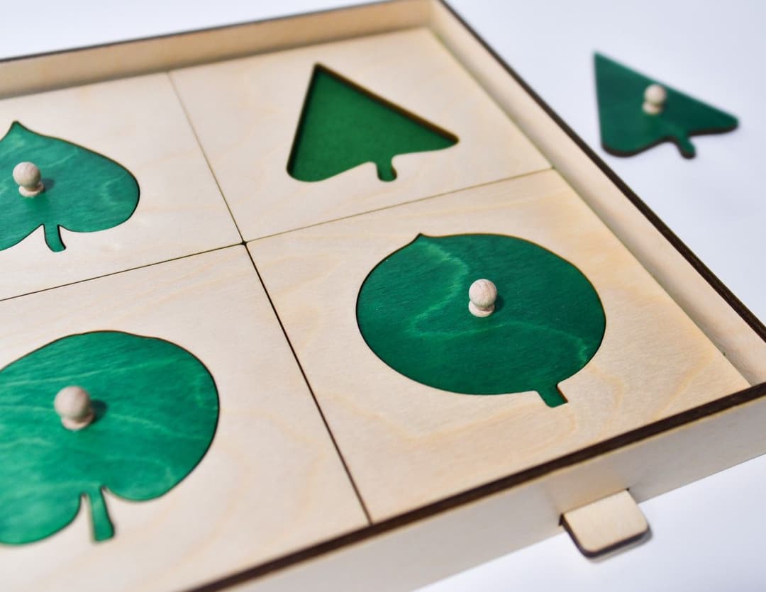 LEAF CABINET
